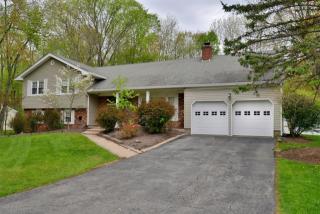2 Boyletown Rd, Montville Township, NJ 07045-9604