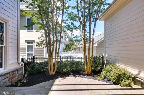 7673 President St, Fulton MD  20759-2516 exterior