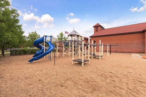 165 Arlington Ave, Saint Paul MN  55117-4476 exterior
