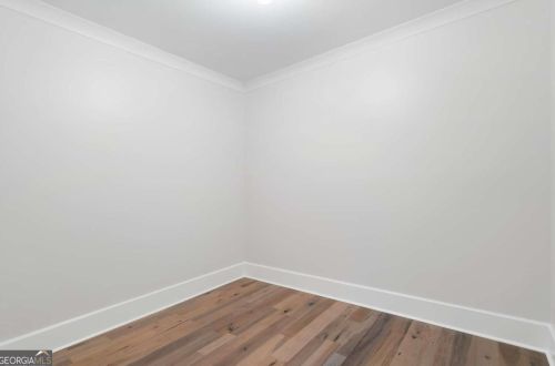 2731 Arden Rd, Atlanta GA  30305-1913 exterior