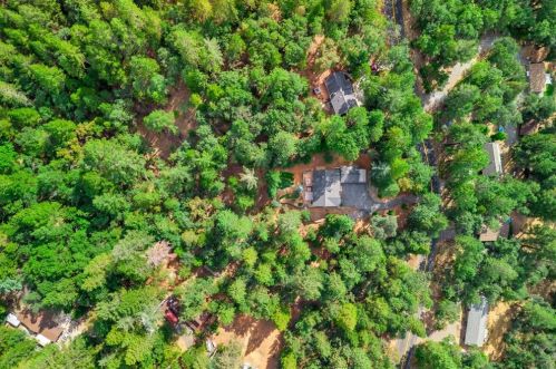 6059 Green Leaf Ln, Michigan Bluff, CA 95631-9613