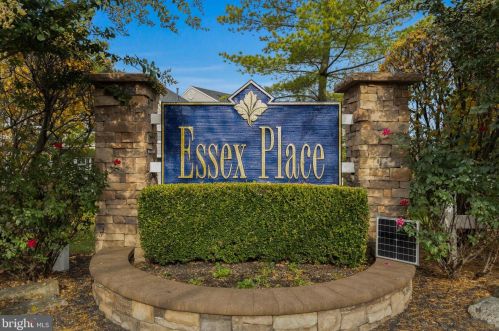 502 Coventry Way, Mount Laurel NJ  08054-6703 exterior