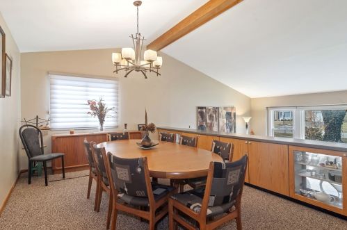 115 Eastwood Dr, Bannockburn IL  60015-5009 exterior