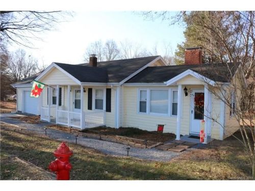 1737 Womble Ln, Gastonia, NC 28054-1723