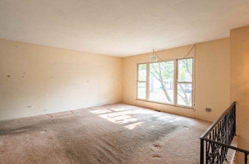 62 Willow Trl, Wheeling, IL 60090-4452