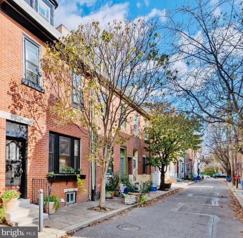 623 League St, Philadelphia, PA 19147-4823