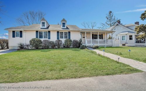 1136 Pine Bluff Ave, Point Pleasant Beach, NJ 08742-2367