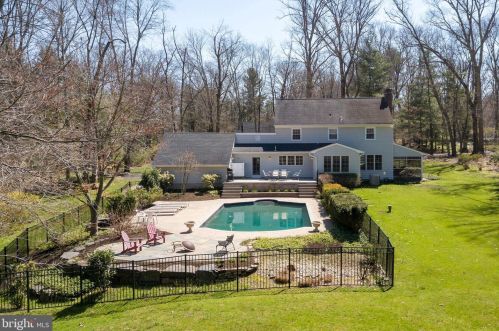 23 Honeybrook Dr, Princeton, NJ 08540-7408