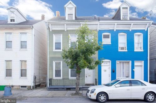 218 Penn St, York PA  17401-2913 exterior