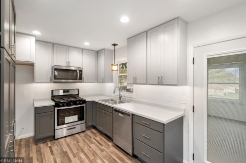 3642 Mckinley St, Minneapolis MN  55418-1513 exterior