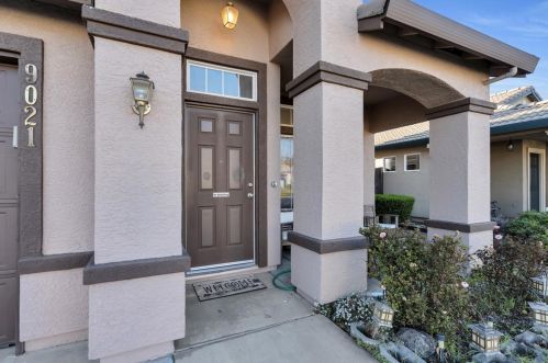 9021 Devon Crest Way, Elk Grove, CA 95624-3933
