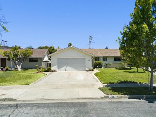 4334 Moran Dr, San Jose, CA 95129-3319
