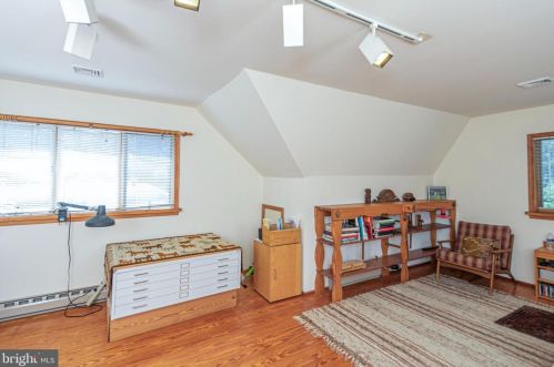 151 Snowden Ln, Princeton NJ 08540-3917 exterior