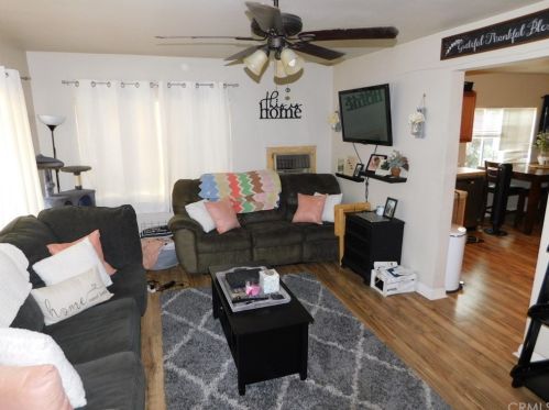 861 Michigan Ave, Beaumont, CA 92223-2337