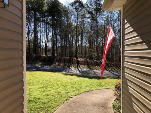 633 Forest Pine Dr, Ball Ground GA  30107-7902 exterior