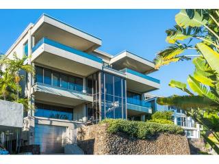 4347 Kaikoo Pl, Honolulu, HI 96816-4825