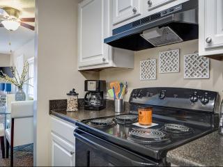 12251 Strang Line Rd, Olathe KS  66062-5224 exterior