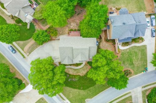 312 Lakebridge Xing, Holly Springs, GA 30114-6667