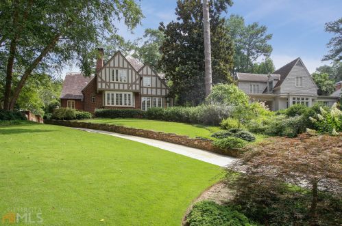 1090 Berkshire Rd, Atlanta GA  30306-3002 exterior