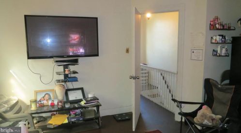 107 Hermitage Ave, Trenton NJ  08618-5509 exterior