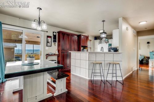 4111 Crestview Dr, Pueblo CO 81008-1761 exterior