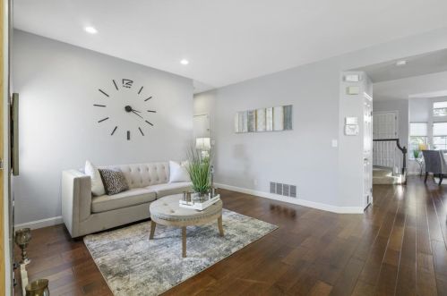 218 Summerwind Dr, Milpitas CA 95035-2416 exterior