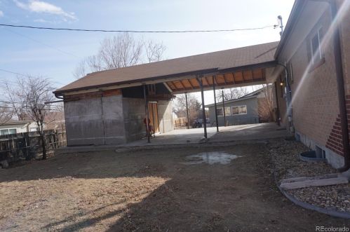 7128 Lipan St, Denver CO 80211-2549 exterior