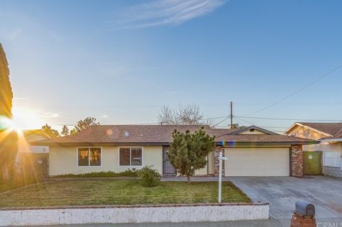 868 Ironwood Ave, Bloomington, CA 92316-1219