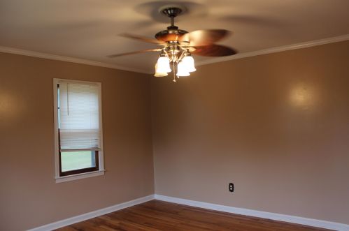 46 Louise St, Graniteville, SC 29829-3511