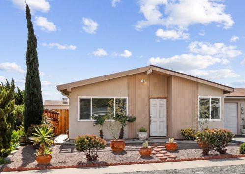 3773 Gail Dr, Oceanside, CA 92056-4124