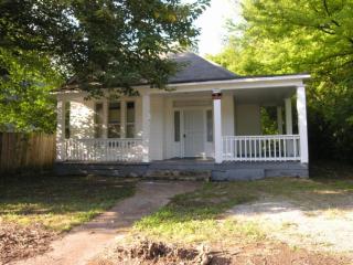 2207 Chamberlain Ave, Chattanooga, TN 37406-3812