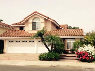 9 Barcelona, Irvine CA  92614-5315 exterior