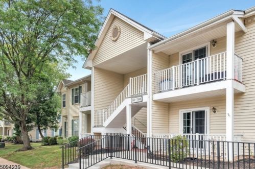 3302 Winder Dr, Bridgewater, NJ 08807-3589
