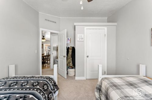 2548 3700, Cedar City UT 84721-8135 exterior