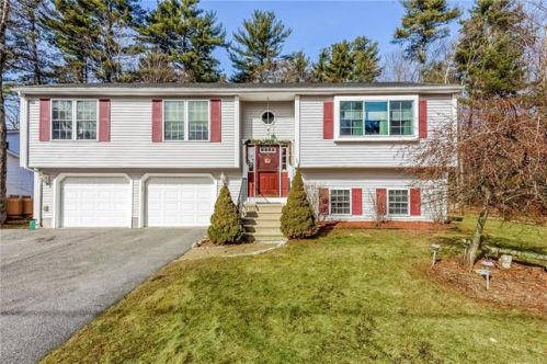 840 Black Hut Rd, Burrillville, RI 02826-1658