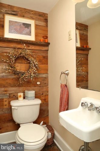 237 Cherry St, Lancaster PA  17602-2725 exterior