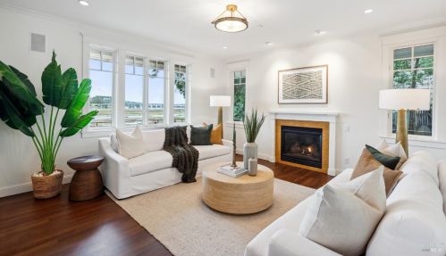 150 Almonte Blvd, Mill Valley, CA 94941-3558