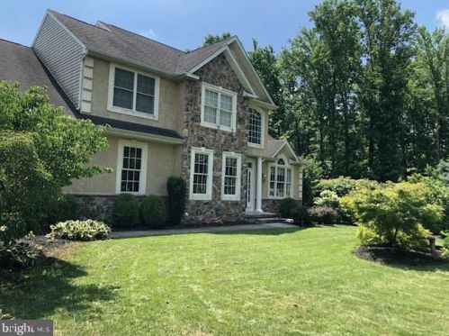 82 Friendship Ct, Clarksboro, NJ 08020-1011