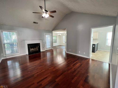 485 Ellesmere Way, Buford, GA 30518-7663