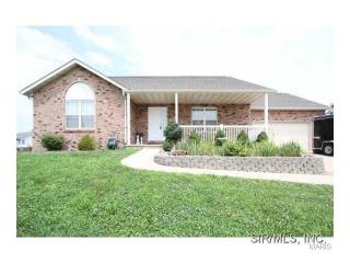40 Liederkranz Ln, Millstadt, IL 62260-2259
