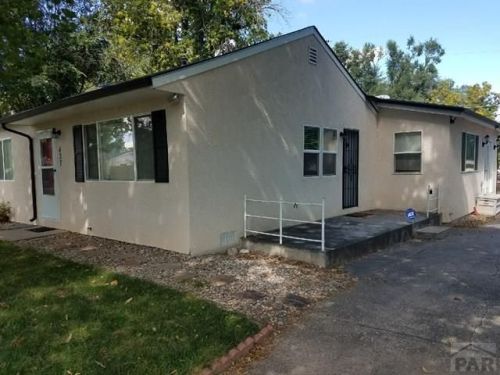 427 Collins Ave, Pueblo, CO 81005-1304