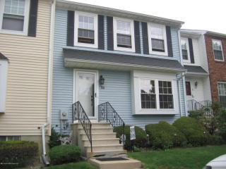 15 Pero Ct, Sayreville, NJ 08872-2117
