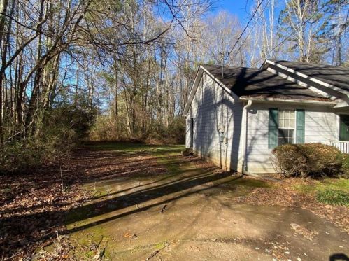 102 Pinnacle Way, Carrollton, GA 30117-5254