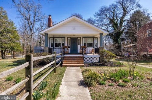 244 Hopkins Ave, Haddonfield NJ  08033-1409 exterior