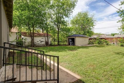 3316 Townsend Dr, Fort Worth TX  76115-4128 exterior