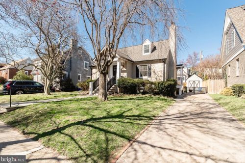 4725 16th Rd, Arlington, VA 22207-2024