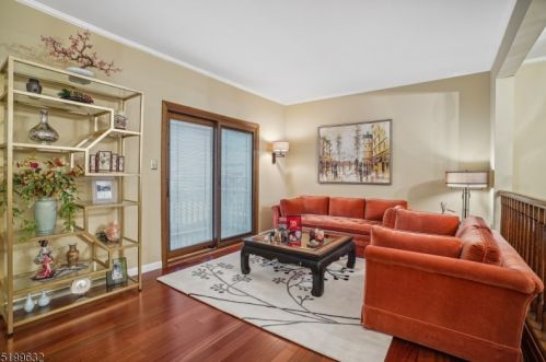 5 Duck Hawk Ct, Hackettstown NJ  07840-3307 exterior
