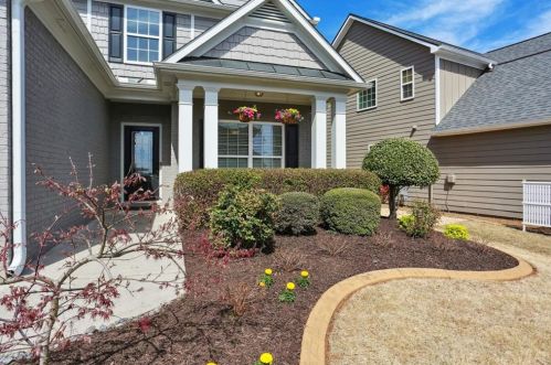 483 Highlands Loop, Holly Springs, GA 30188-5393