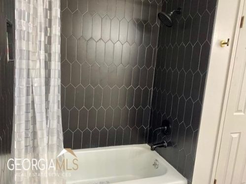 3415 Forrest Hl Dr, Atlanta GA  30354-1520 exterior