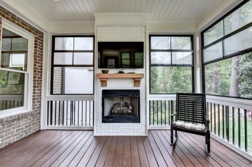 1603 Grant Dr, Atlanta GA  30319-3589 exterior